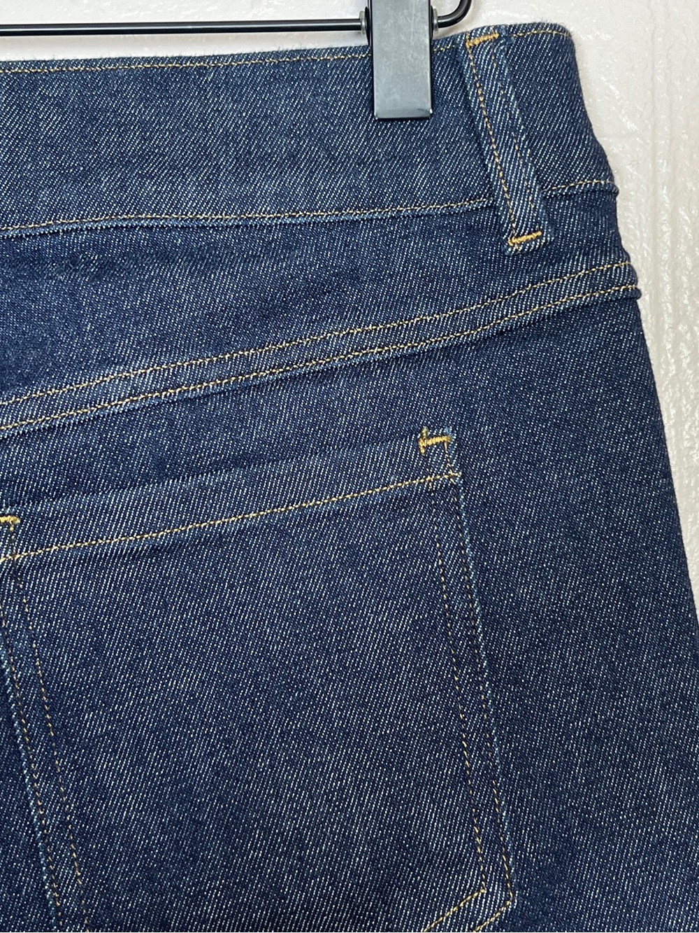 SPANX Women’s Size M Raw Indigo Wash Crop Kick Flare Pull-On Jeans - Picture 10 of 13
